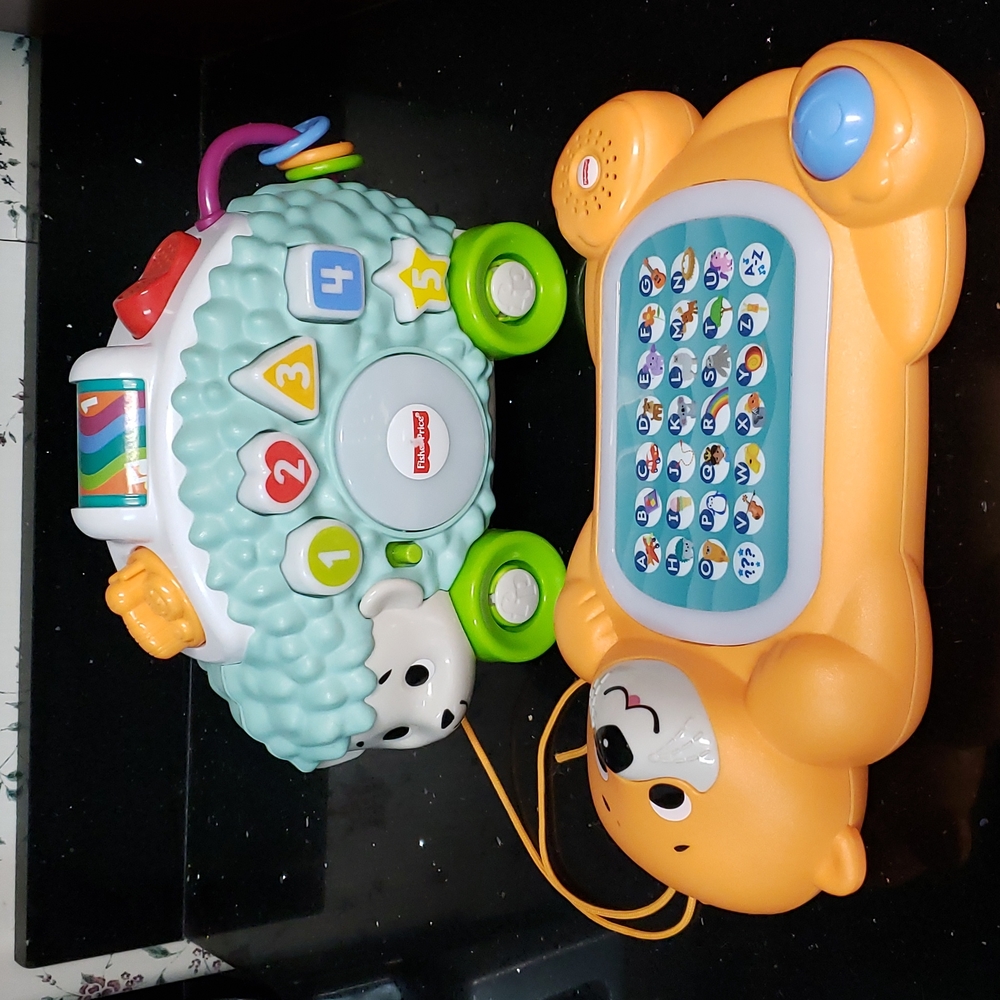 5X HOST PICK.. USED ONCE Set of 2 Fisher Price Linkimals